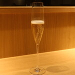 RISTORANTE IL NODO - 本日のシャンパン