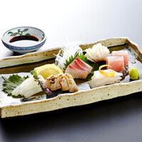 刺身盛り合わせ