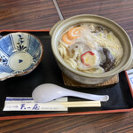 Ten'Ichiya - 鍋焼きうどん。968円。きのこたくさん。