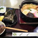 峠の元六 日高 - 鍋焼うどんセット1,400円(税込)