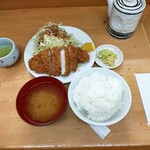 とんかつ山家 - ロースカツ定食