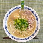 鳥料理 有明 - 「鳥料理 有明」ｘ築地「鳥藤」の「軍鶏ラーメン」