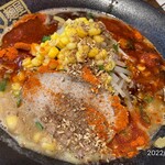 やっとこ - コーン閻魔味噌ラーメン/辛さ増し.痺れ増し.930円