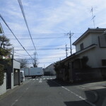 はぐろや - 脇の道