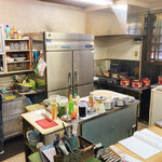 Sumiyaki Goya - オープンなキッチン