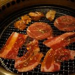 焼肉 食べ放題 飲み放題 かわよし 栄錦本店 - (13.01.11)癒しの光景ですね～＊＾＾＊