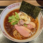 Kamodashi Chuukasoba Menya Yoshiki - 醤油ラーメン