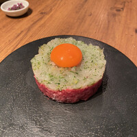 焼肉うしごろ 西麻布本店 - 富山産白海老の和牛ユッケ