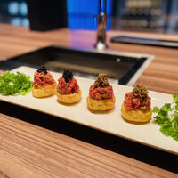 焼肉うしごろ 銀座店 - 和牛タルタルのグジェール
