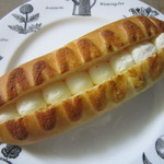 ミルククリームパン