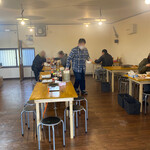 飯場めし - 店内をパシャ
平日の11時半