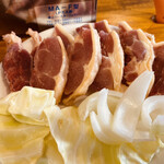 飯場めし - 半解凍の種鶏肉