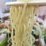 峰来軒 - 麺リフト