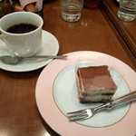Shiroku Jichuu - コーヒー＆カフェティラミス（フローズンケーキ）