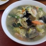 台湾料理 鴻起順 - 海鮮ラーメン