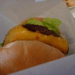 エスビーダイナー コウベ - チーズバーガーアップ