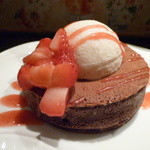 雪ノ下 - ココアチョコの黒いパンケーキ