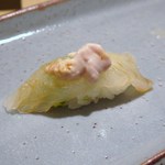 寿しの吉乃 - 肝のせｶﾜﾊｷﾞをﾎﾟﾝ酢で・・・