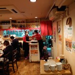 天府舫 - 店内は結構、賑わっていた。