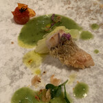 日光金谷ホテル - 甘鯛の鱗焼き　春キャベツのソース　桜海老をアクセントに