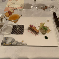 日光金谷ホテル - アミューズ　　生ハム、メロンジュース　　日光HIMITSU豚のパテドカンパーニュ