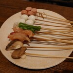 串揚げバイキング 天 - 椎茸、鶏肉、ししとう、ウズラ玉子、ウインナー