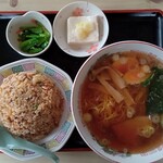 ドライブイン51号 - ラーメン納豆チャーハン