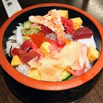 Irifune Zushi Honten - 静岡ちらし丼