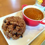 Organic Cafe koto-koto - Curry Plate
                      - Spiced Lentil Curry (Gluten-free)
                      - Quinoa Salad
                      - Soy Milk Yogurt (Plant-based probiotics)