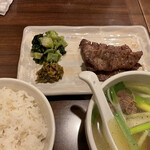 よし兵衛 - 牛舌定食　1,850円