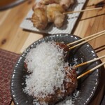 炭火焼き鳥と地酒 絢鳥 - 