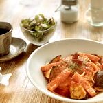 Santai137 - 料理写真:季節にあったメニューご用意しています