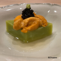 御料理 寺沢 - 碓井豆豆富に生海胆とキャビア