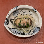 御料理 寺沢 - 蒸し鮑と鮑の肝を練り込んだ手打ち饂飩