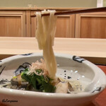 御料理 寺沢 - 鮑の肝を練り込んだ手打ち饂飩