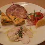 Felicita Pizzeria Trattoria - おまかせ前菜の盛り合わせSサイズ