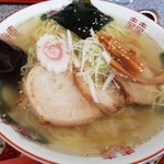 支那そば つかさ - やっぱり支那そば塩かな