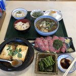 呑者屋 - 山菜そばセット、馬刺し、あつあつ豆腐ステーキ、野沢菜