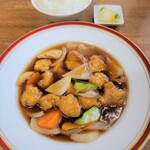 Chuusanrou - 酢豚と、ご飯（小）。