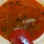 光苑 - 真っ赤なスープに変化