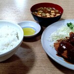 みどりや - ジューシーなドデカ牡蠣フライ定食980円