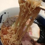 らー麺 山さわ - 麺