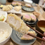 とんかつ成蔵 - 