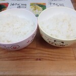 らーめん 阿吽 - 白ごはん１膳（２分割）