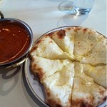 ビニタ - <2013/02>チーズナンの見た目が良くなってた