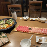 Mongoru Yakuzen Shabu Shabu Shaoweiyan - 