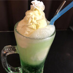 カフェ クレール - クリームソーダ