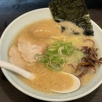 博多濃麻呂 - ラーメン＋煮玉子