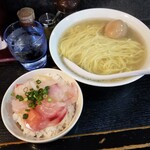 塩そば専門店 桑ばら - ホウボウの昆布締め丼とホウボウ出汁のかけそば定食