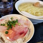 塩そば専門店 桑ばら - ホウボウの昆布締め丼とホウボウ出汁のかけそば定食